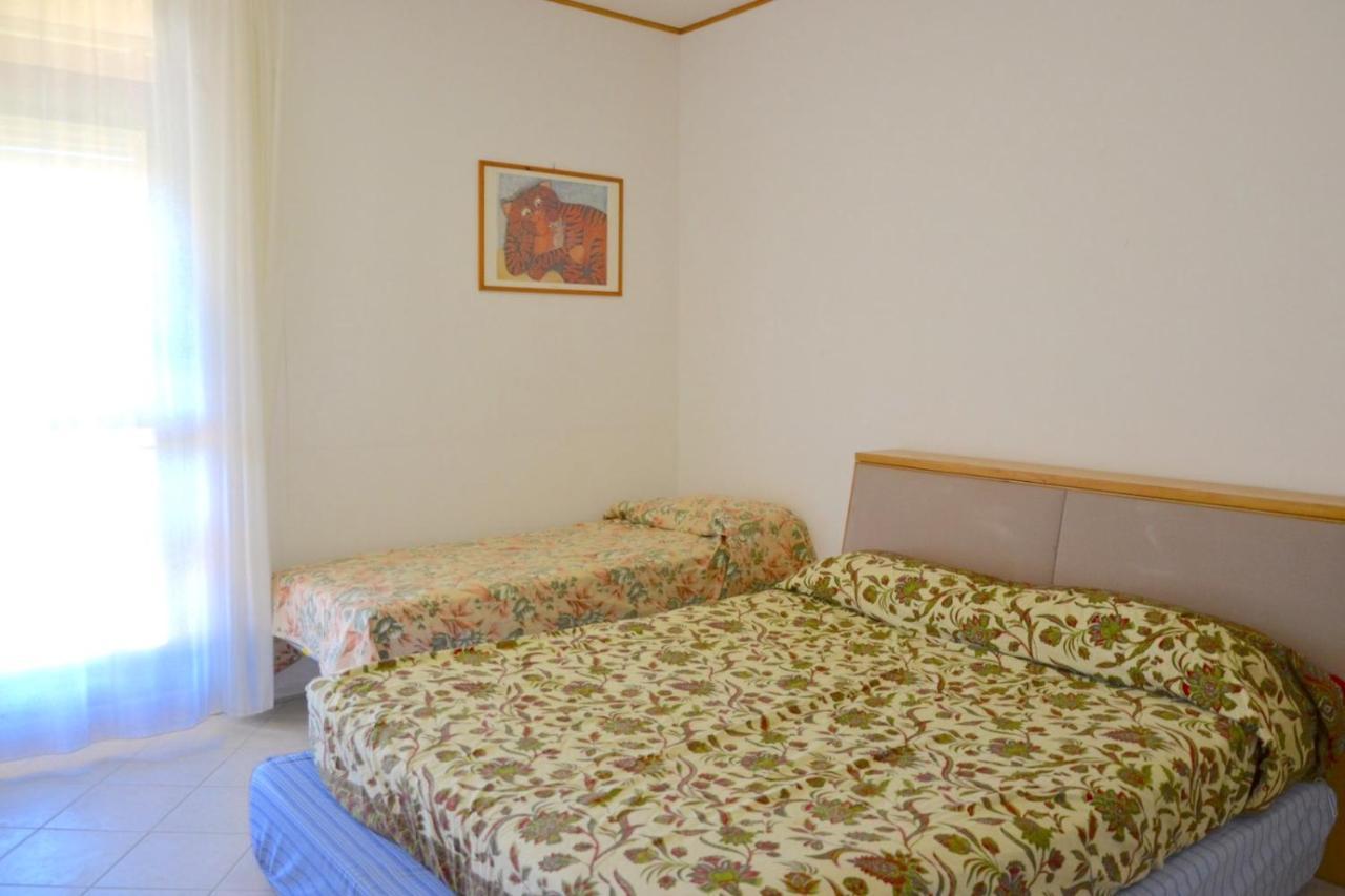 Apartments Via Dei Platani 毕博纳的码头 外观 照片