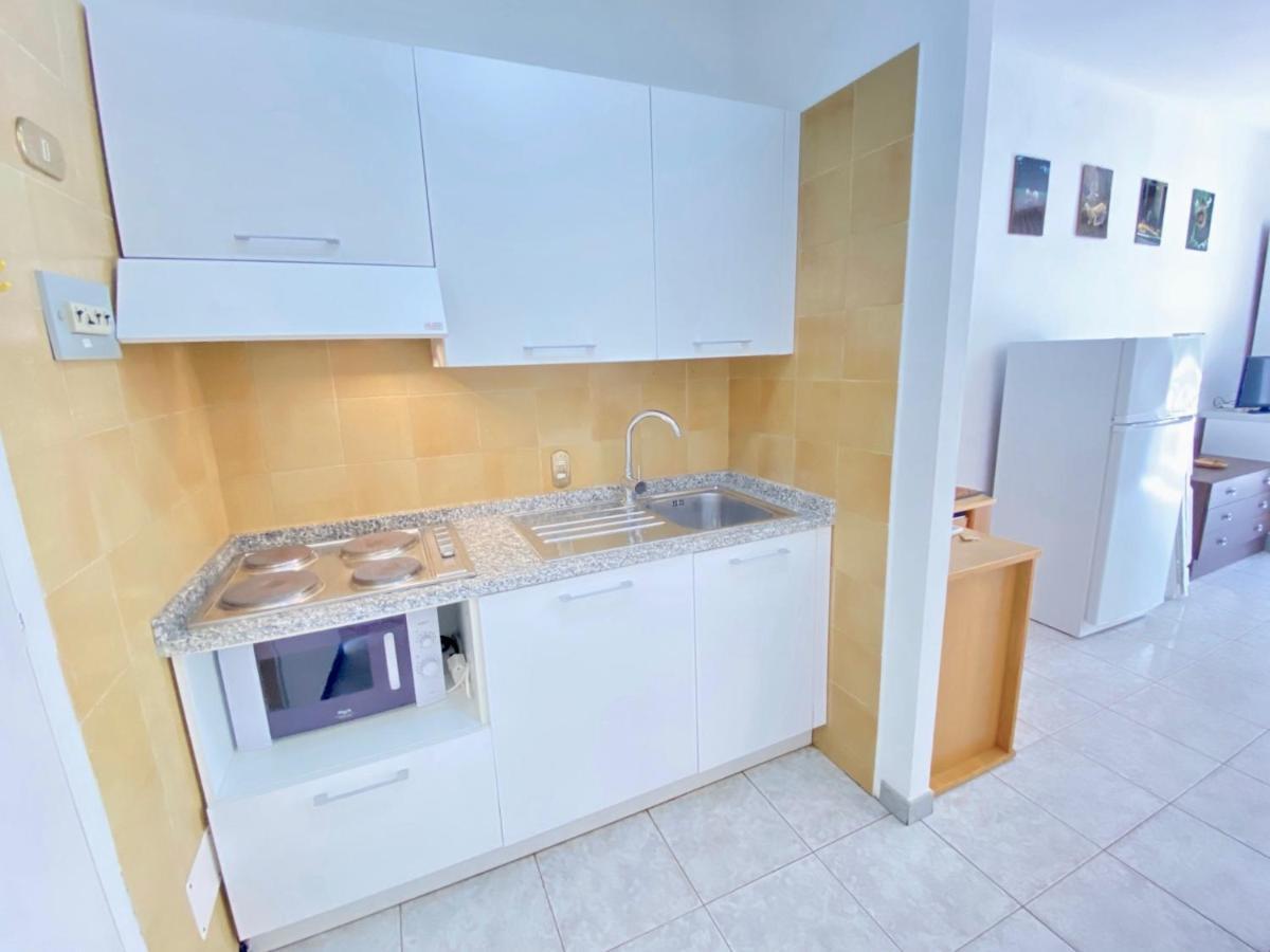 Apartments Via Dei Platani 毕博纳的码头 外观 照片