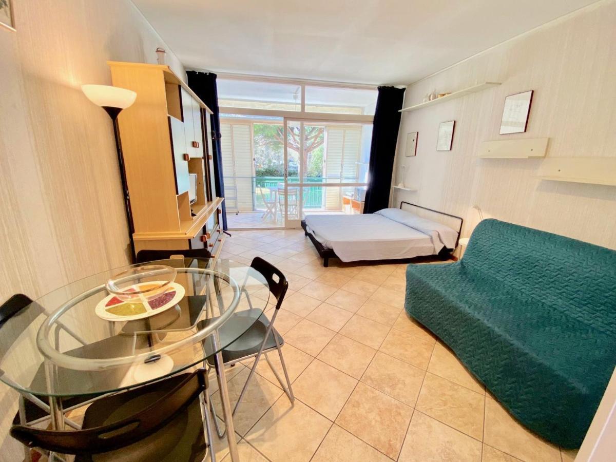 Apartments Via Dei Platani 毕博纳的码头 外观 照片